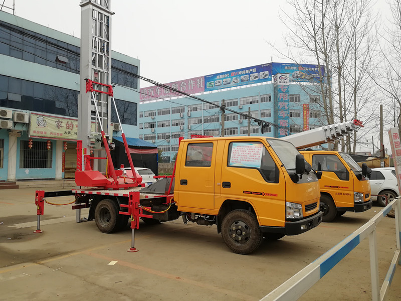 自贡市28米搬家作业车配置