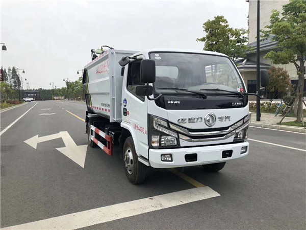 小多利卡压缩垃圾车一辆多少钱_福田侧装压缩式垃圾车