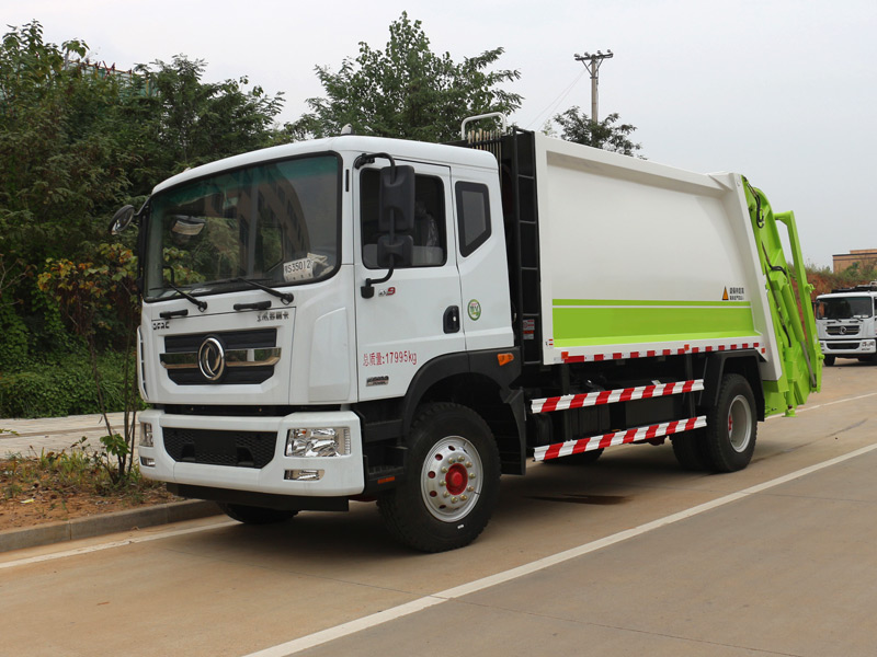 东风D9多利卡10方垃圾压缩车_垃圾压缩车厂家