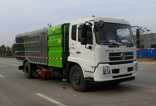 大型高压洗扫车报价柴油街道垃圾扫路车