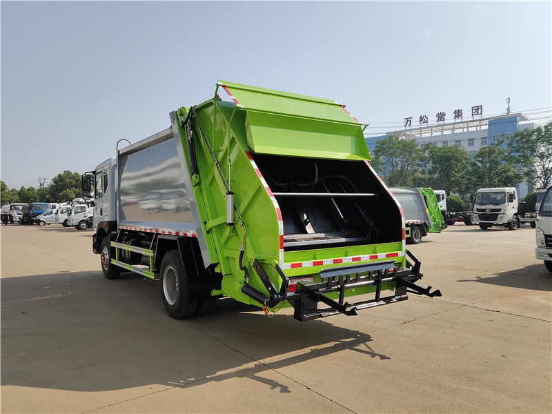 12吨压缩式垃圾车多少钱_东风压缩式对接垃圾车
