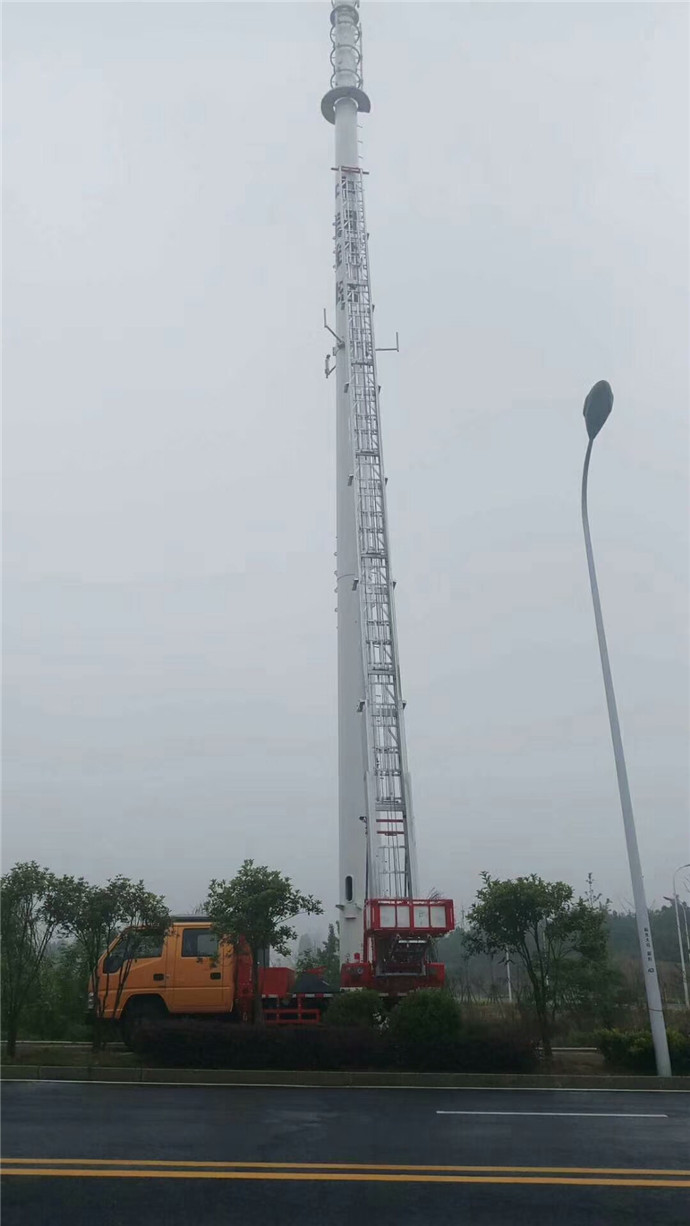 江铃32米云梯车终身质保售后有保障_架在消防车上的云梯