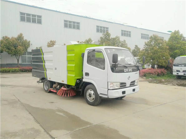 海北藏族自治州国六吸尘车8吨吸树叶的