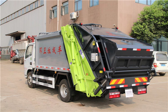 秦皇岛市压缩垃圾车5吨厂家,新能源垃圾车多少钱