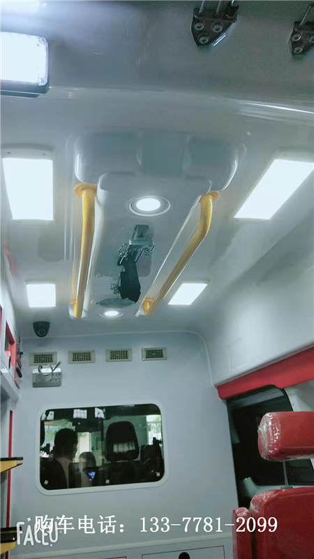 福特V362中轴中顶转运型救护车_包送救护车