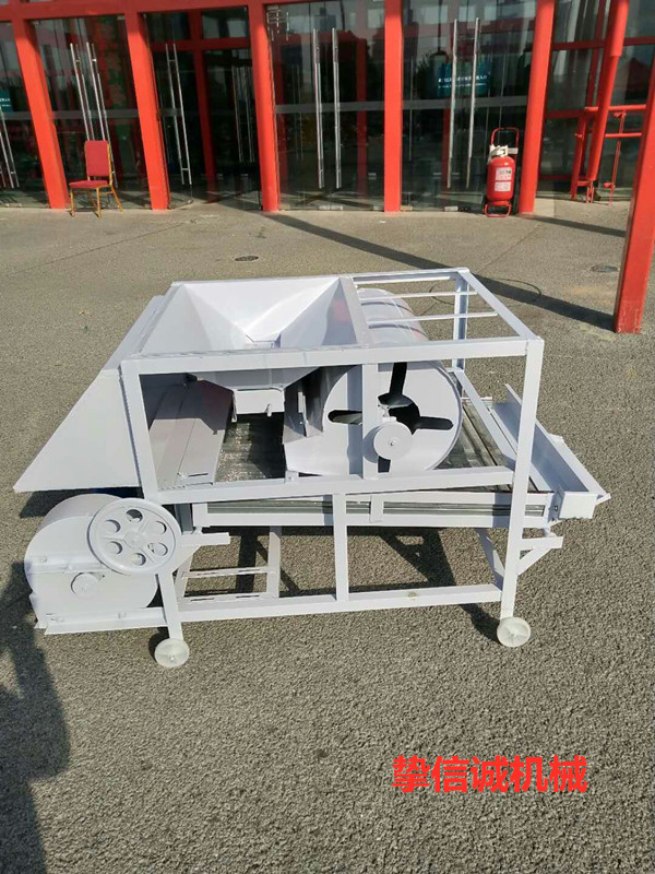 mmexport1523345708433_副本.jpg