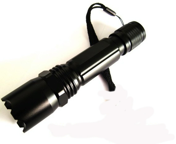 JW7300B強光防爆電筒.jpg