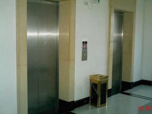 电梯 22.jpg