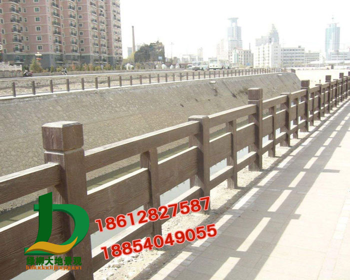 水泥模具護欄.jpg