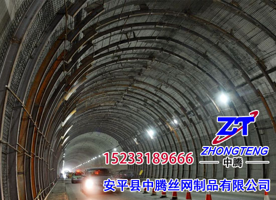 隧道鋼筋網(wǎng)廠家鋼筋網(wǎng)鋼筋網(wǎng)片隧道黑絲電焊網(wǎng)片特點(diǎn)