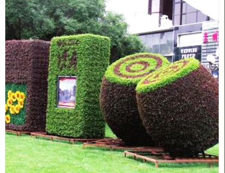 五色草立体景观雕塑造型订购-人物互动真植物雕塑