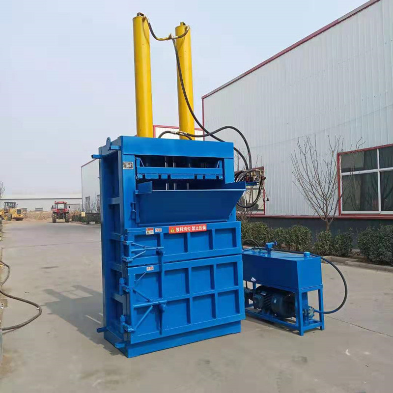 100噸液壓打包機 (10).jpg