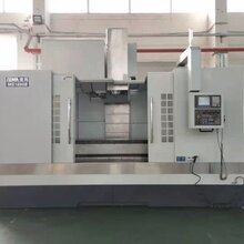 出售德马MS1690B二手加工中心三轴硬轨2018年出厂发那科系统图片