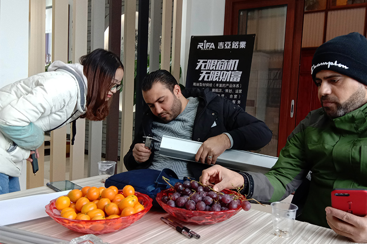 佛山铝型材厂家吉亚铝业.jpg