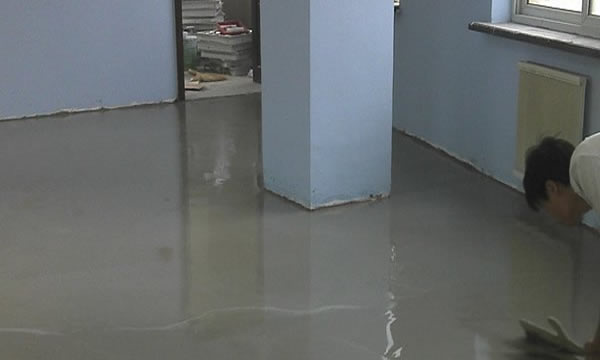 水泥自流平施工