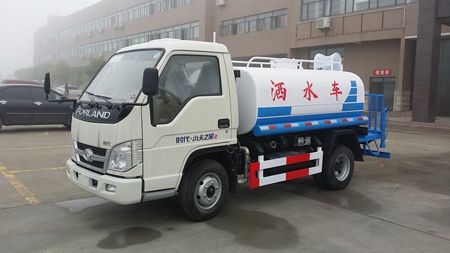 3吨洒水车