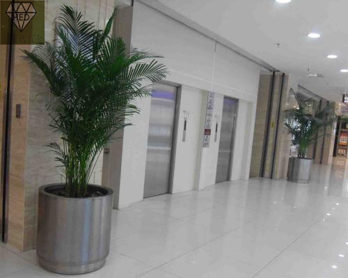 河南不銹鋼花盆套、花箱做法廠家批發(fā)定制