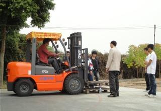 叉车6.jpg