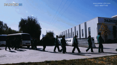20190617034410669.gif