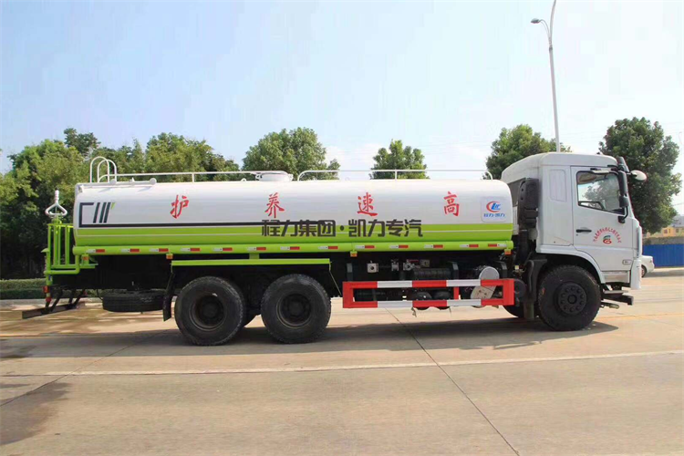 國六后雙橋噴霧車3.png