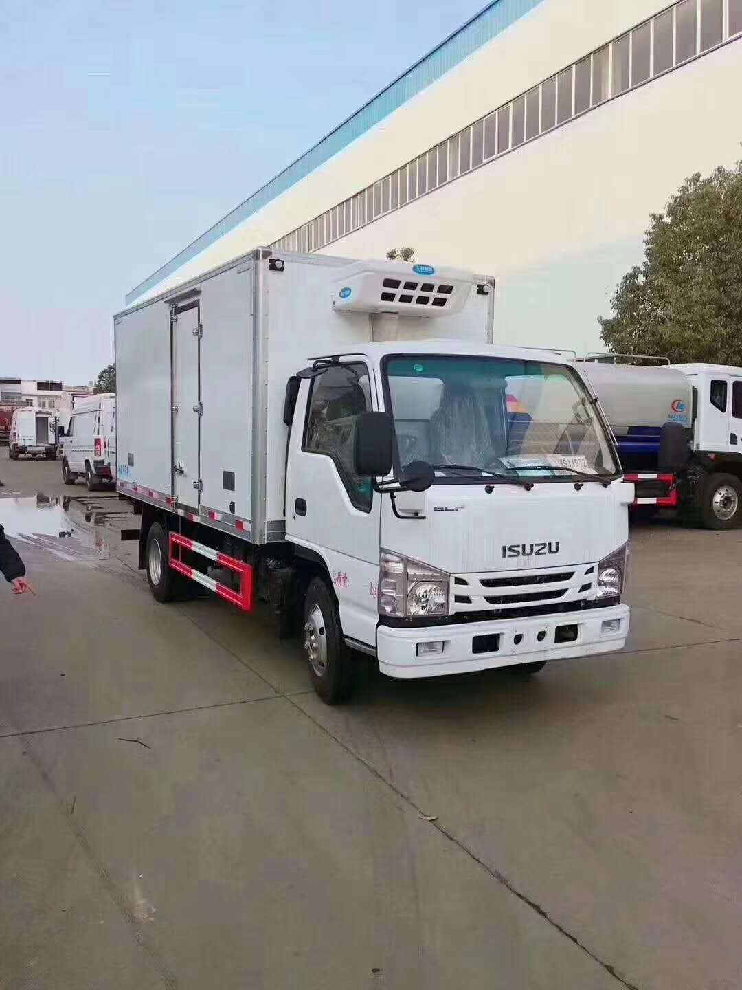 五十铃冷藏车1.jpg