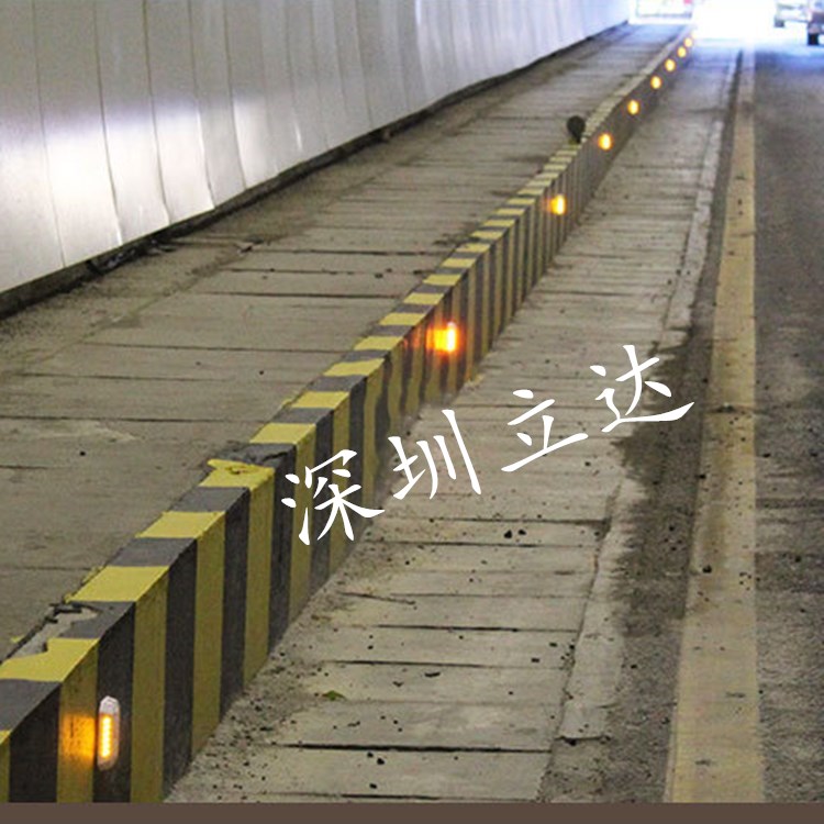 誘導(dǎo)標(biāo)  .jpg