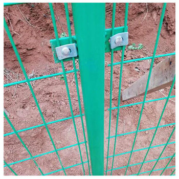 靠谱创标护栏网双边护栏网瑰丽多彩,双边护栏网绿色浸塑围栏网
