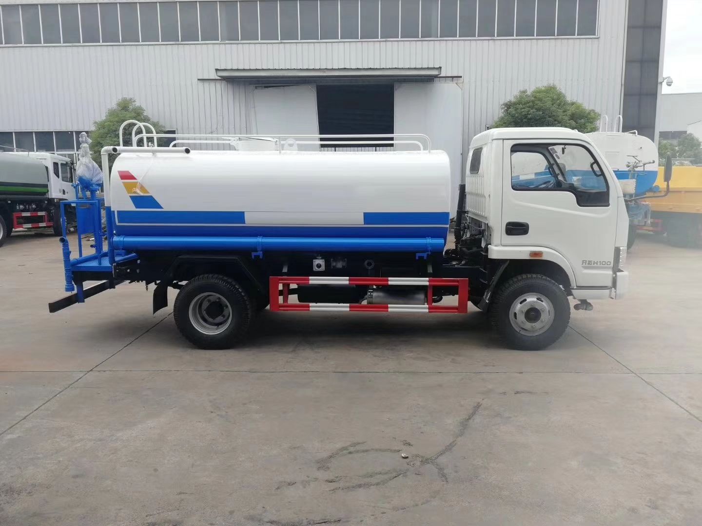 躍進5方灑水車01.jpg