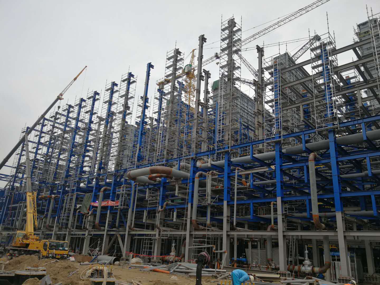 山东钢结构厂房施工