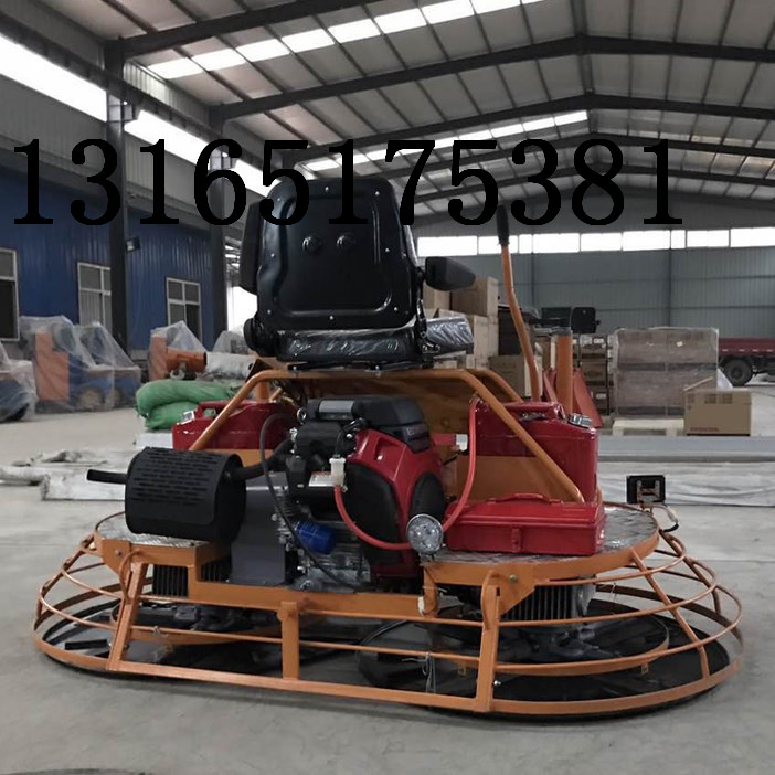 座駕式抹光機(jī)實(shí)物003.jpg