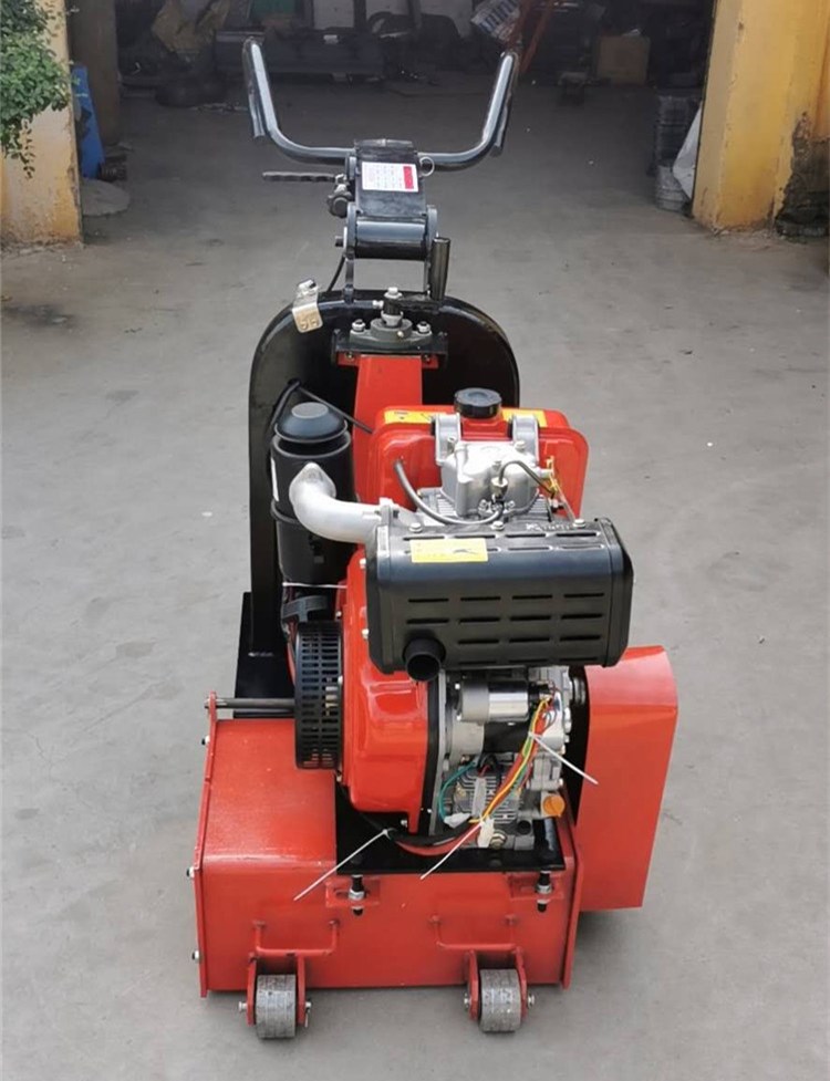 400柴油銑刨機(jī)02.jpg