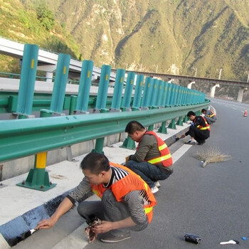 山东聊城天娇护栏板基地