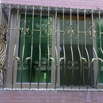 西青区定做铁艺围栏/护窗，加工焊接铁艺大门平移门