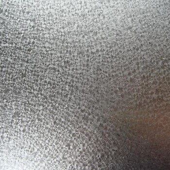 机柜里的方孔条用耐指纹敷铝锌板制造