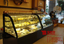 厂家出售内江蛋糕柜，价格低可定制图片2