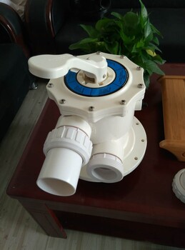 石家莊環(huán)保玻璃鋼過(guò)濾沙缸污水處理設(shè)備石英沙過(guò)濾沙缸經(jīng)濟(jì)耐用