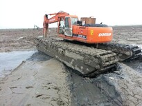 果洛常柴215-9水路挖掘机租赁河道清淤沼泽地开发图片1