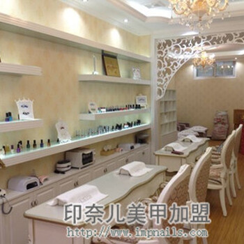 怎么成功经营美甲店？开美甲店需要什么东西