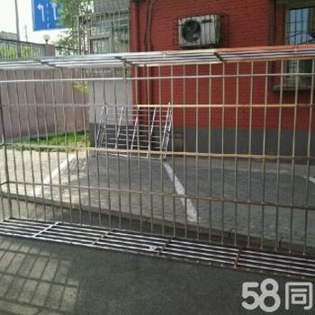 北京门头沟龙泉安装不锈钢防盗窗安装阳台防护栏护网安装防盗门