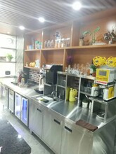 深圳奶茶店制冰机销售商家，深圳奶茶店方块制冰机批发