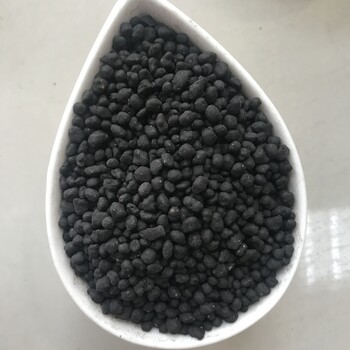 烘干雞糞發(fā)酵牛羊糞有機(jī)肥的好處豬糞塊蘑菇