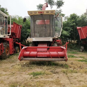 新疆牧草秸秆收割机大型玉米秸秆粉碎机牧草切碎铡草机价格