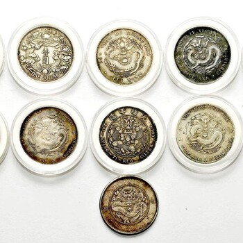 长期收售古董古玩瓷器玉器翡翠书画钱币珍品