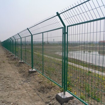 高速公路护栏道路围栏铁栏杆护栏喷塑浸塑护栏围栏祥筑直营
