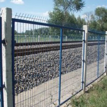 铁路框架护栏网铁路防护栅栏园林围栏网小区防护网公路隔