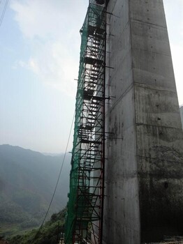 香蕉式建筑爬梯