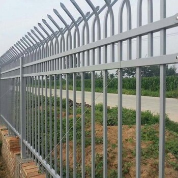 框架護(hù)欄廠家鋅鋼護(hù)欄圍欄浸塑道路護(hù)欄市政圍欄祥筑直營(yíng)