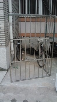 北京门头沟城子街道安装阳台防护窗护栏安装围栏