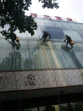 常熟专业保洁清洗,外墙清洗,玻璃清洗图片