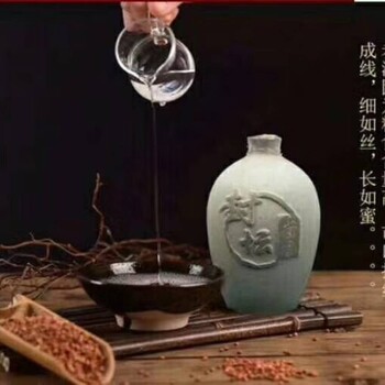 酱香型白酒为什么越陈越好